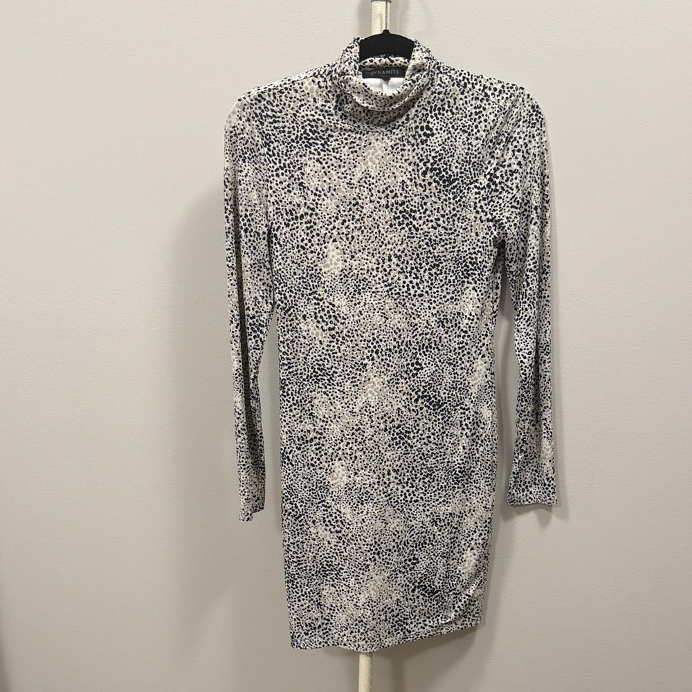 Dynamite Monochrome Long Sleeve Bodycon Dress